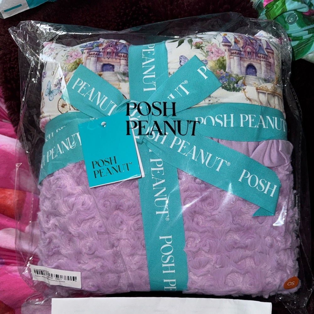 Posh Peanut katrina minky luxe 60x60